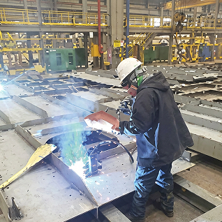 DDD&R 조선소 직종 이미지