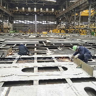 DDD&R 조선소 직종 이미지